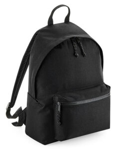 renew:backpack – Backpacks with a logo