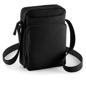 Cross-body bags – shoulder bags with a logo