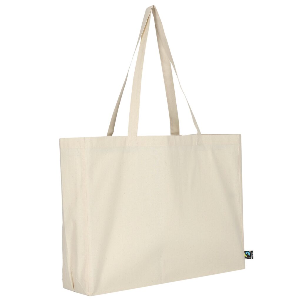 Cotton shopping bag made from Fairtrade-certified cotton
